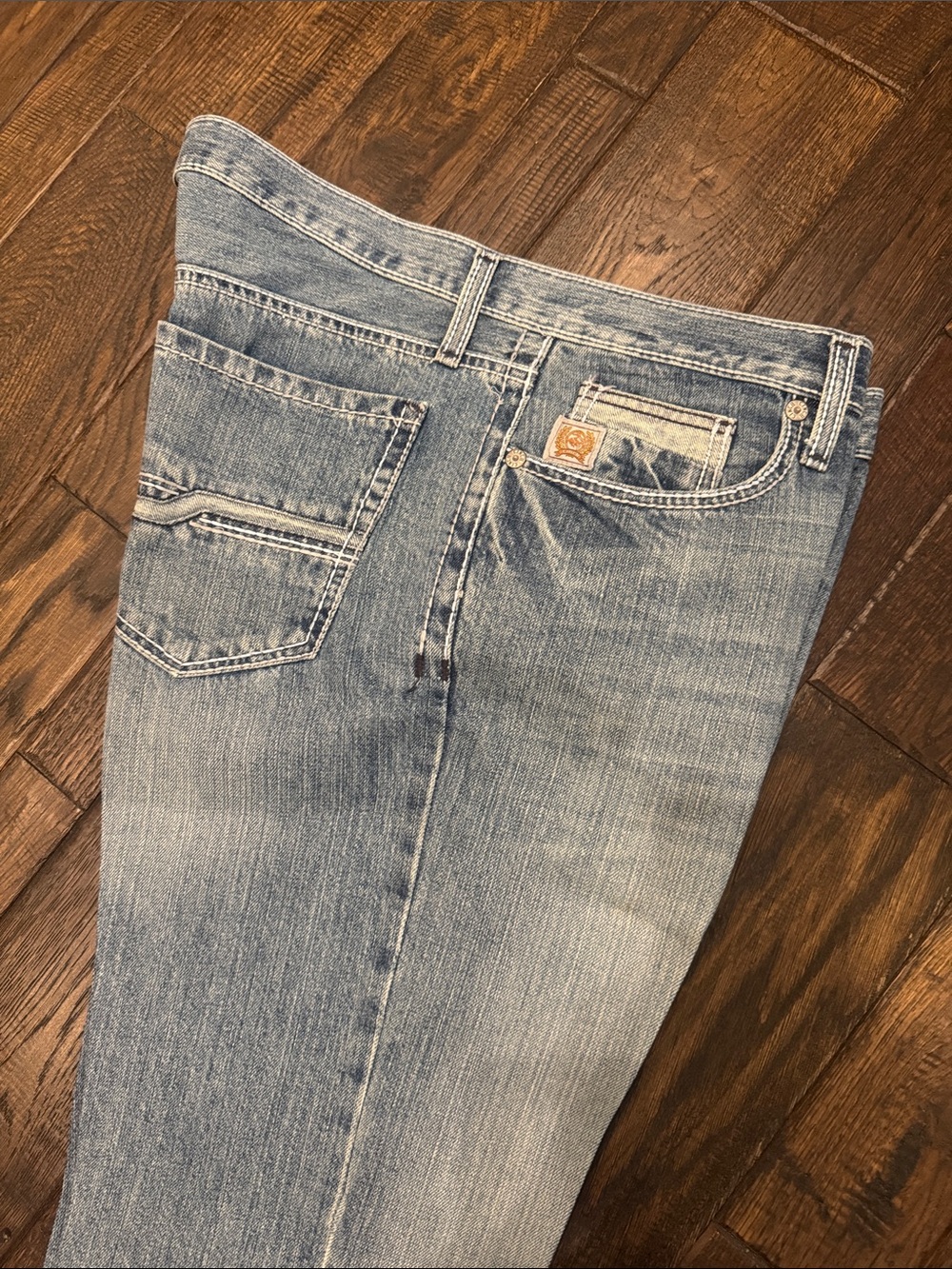 Mens Ian Cinch Light Wash Jeans - Picture 2 of 11